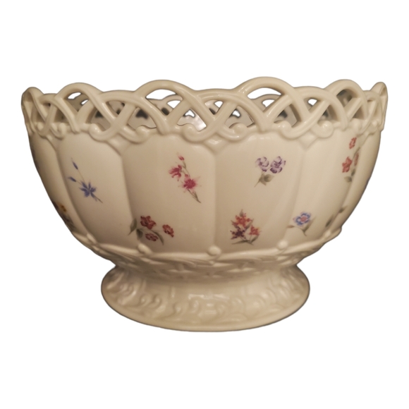 Posy Basket Centerpiece Bowl - Picture 3 of 5